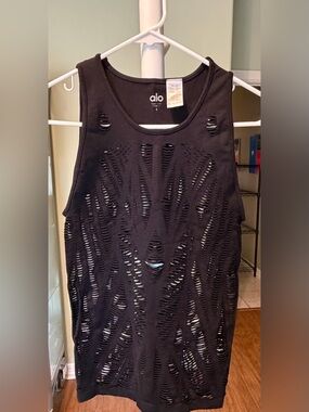 Alo Yoga Vixen Fitted Muscle Tank